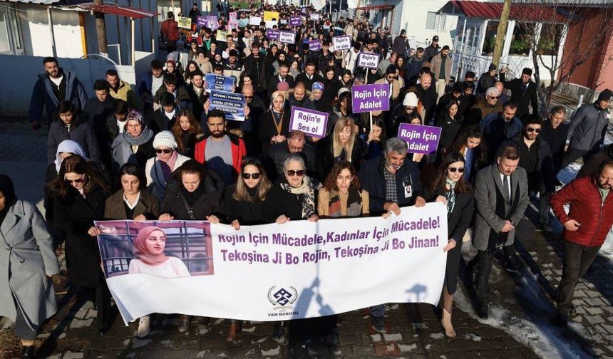 Van'da ölü bulunan Rojin Kabaiş için yürüyüş: Babadan 'katili bulun' çağrısı