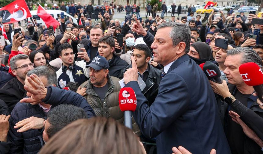 CHP lideri: Özgür ölecek bu Saraçhane'yi bırakmayacak