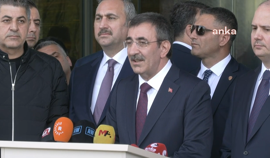 Cevdet Yılmaz, Sırrı Süreyya Önder'i ziyaret etti: "Cumhurbaşkanımız da bu süreci takip ediyor"