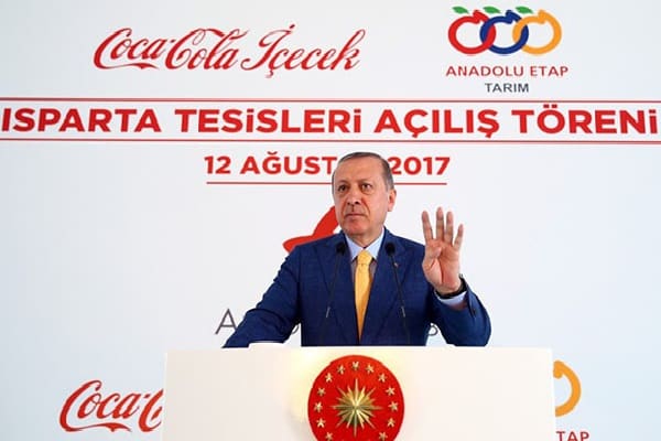 erdogan_isparta_coca_cola_fabrikasi_acilisi_12agustos2017_tccb.jpg