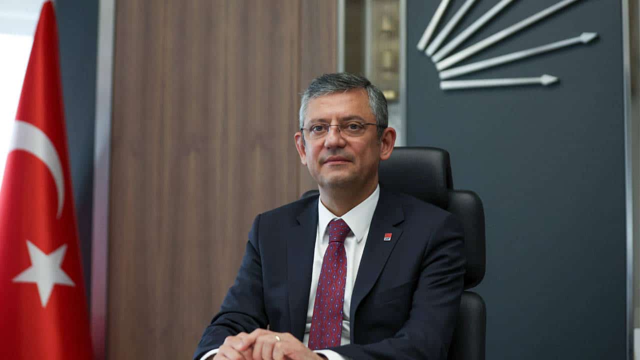 Özgür Özel'den Erdoğan'a: DEM'i bırak, zamma bak - Politikyol
